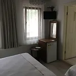 Cunda Deniz Yildizi Butik Ayvalı