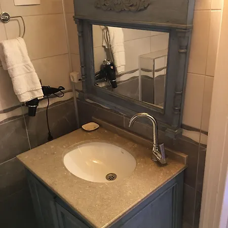 Cunda Deniz Yildizi Butik Bed & Breakfast *