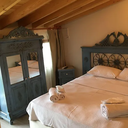 Cunda Deniz Yildizi Butik *