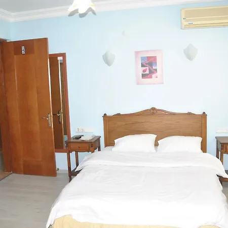 Cunda Deniz Yildizi Butik Bed & Breakfast