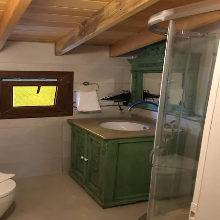 Cunda Deniz Yildizi Butik Bed & Breakfast Ayvalı