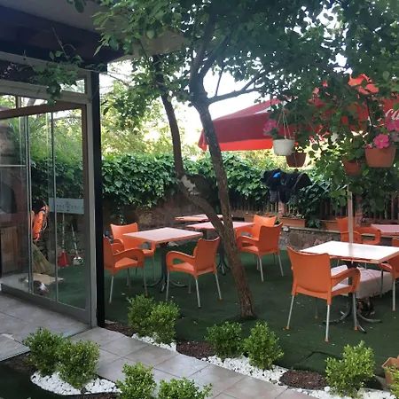 Cunda Deniz Yildizi Butik Bed & Breakfast *