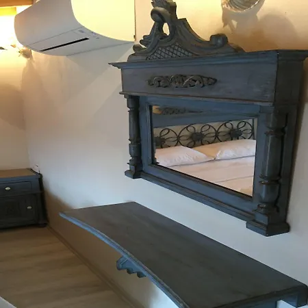 Cunda Deniz Yildizi Butik *