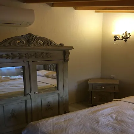 Cunda Deniz Yildizi Butik Bed & Breakfast